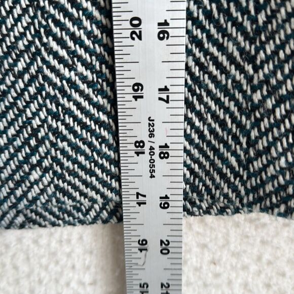 Loft Outlet Skirt Womens Size 2 Chevron‎ Black White - Picture 6 of 6